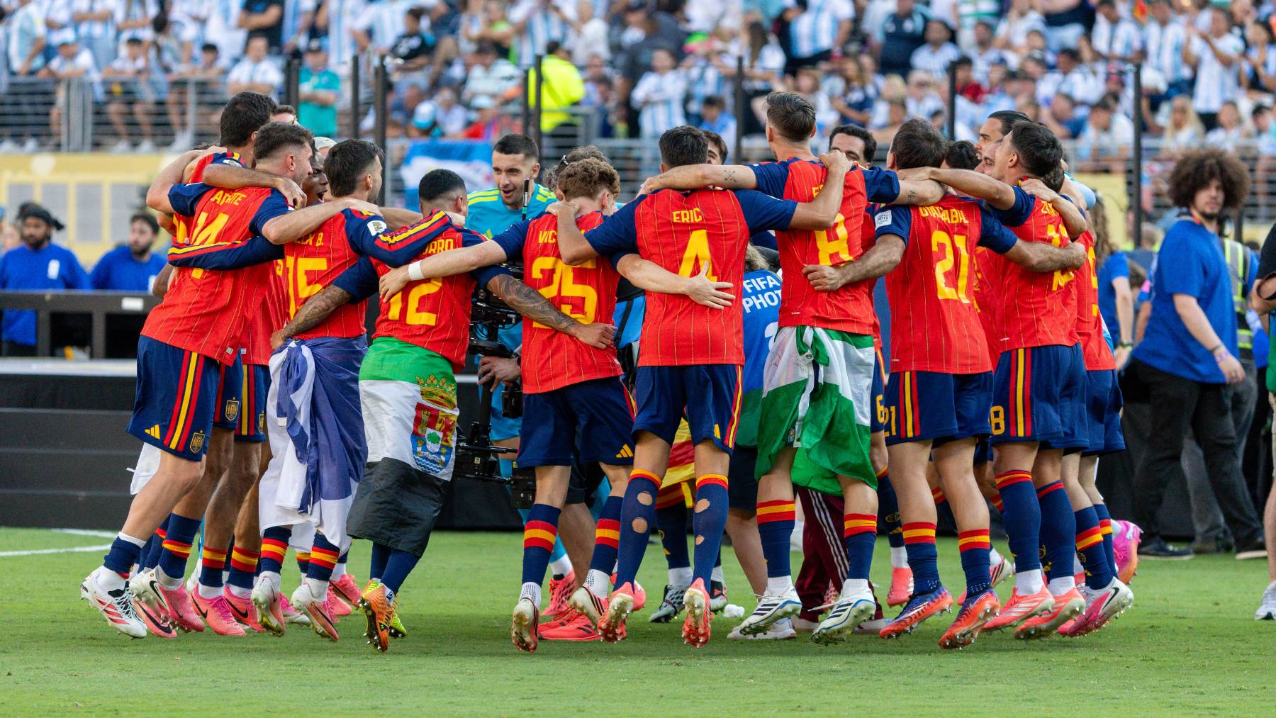 La selección celebrando el campeonato del mundo.