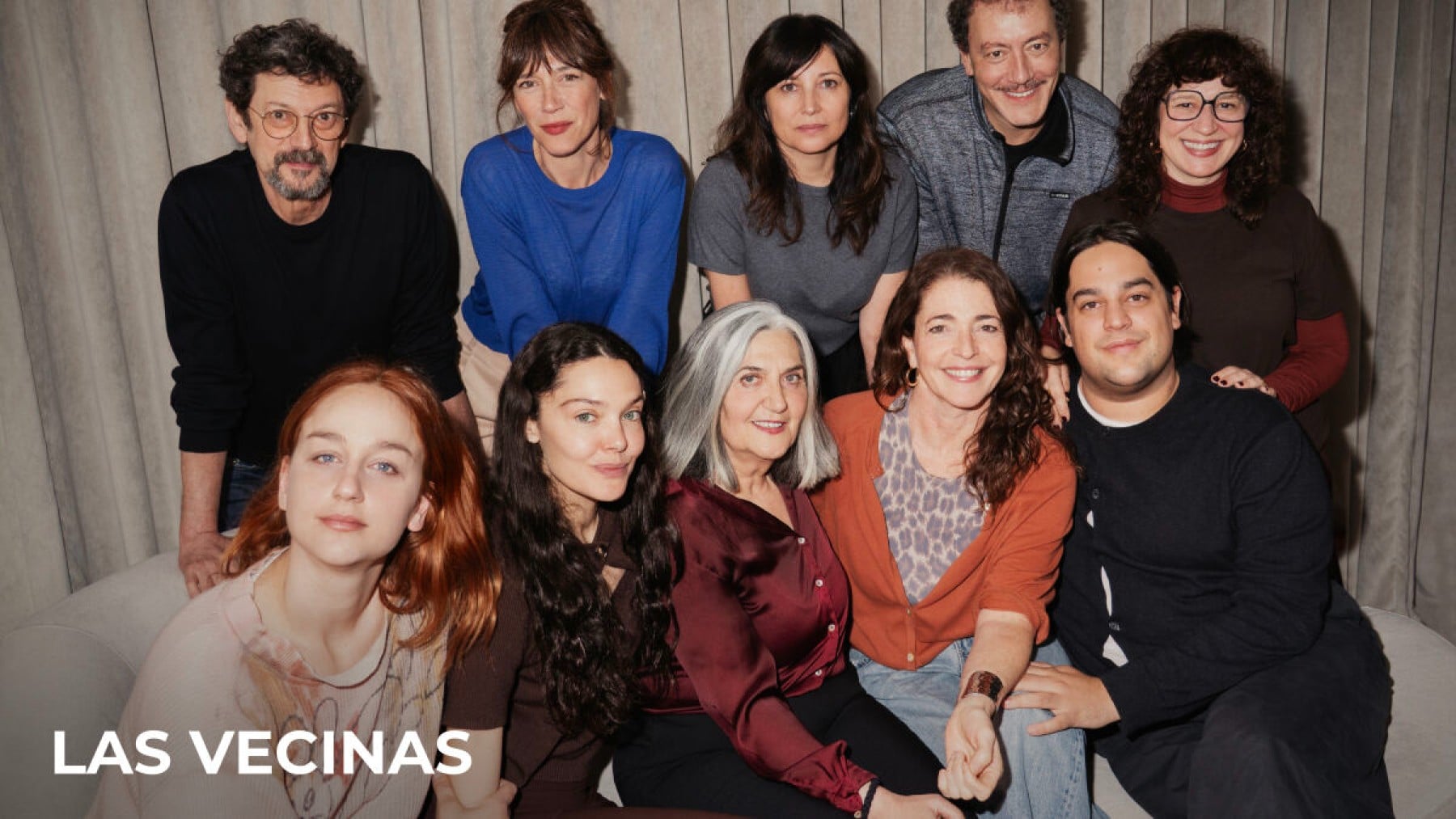 imagen de la serie ‘Las Vecinas’ de Atresplayer con su reparto completo.