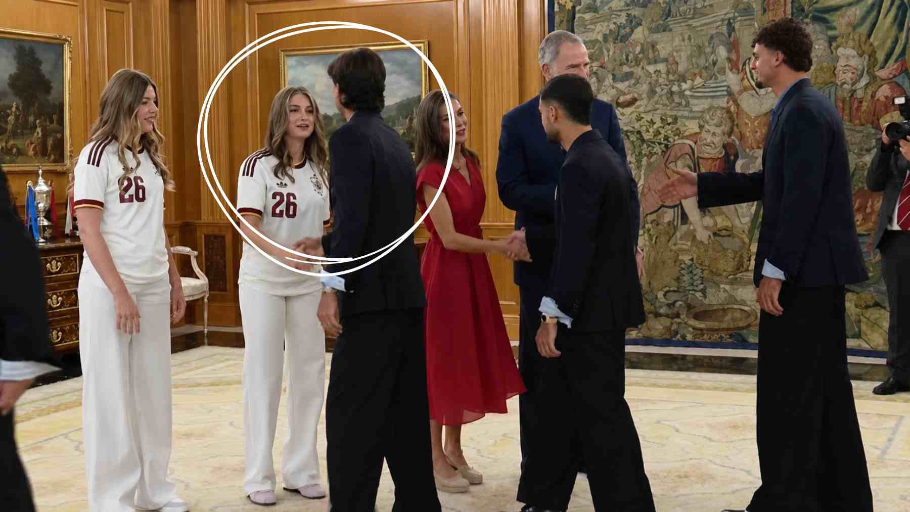 La Familia Real en la recepción a la Selección española en Zarzuela. (Foto: Europa Press)