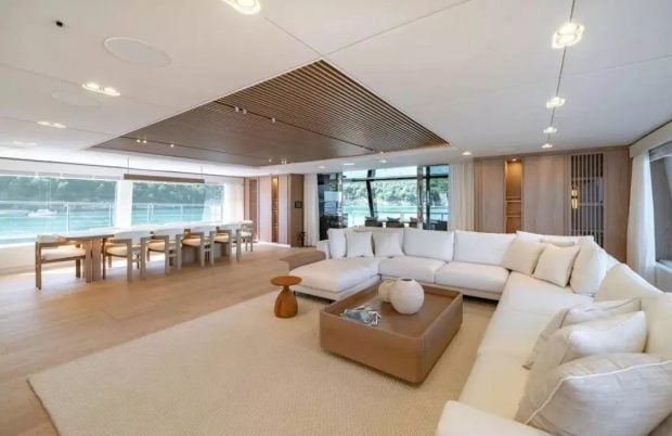 Yacht World, Sunreef Yacht
