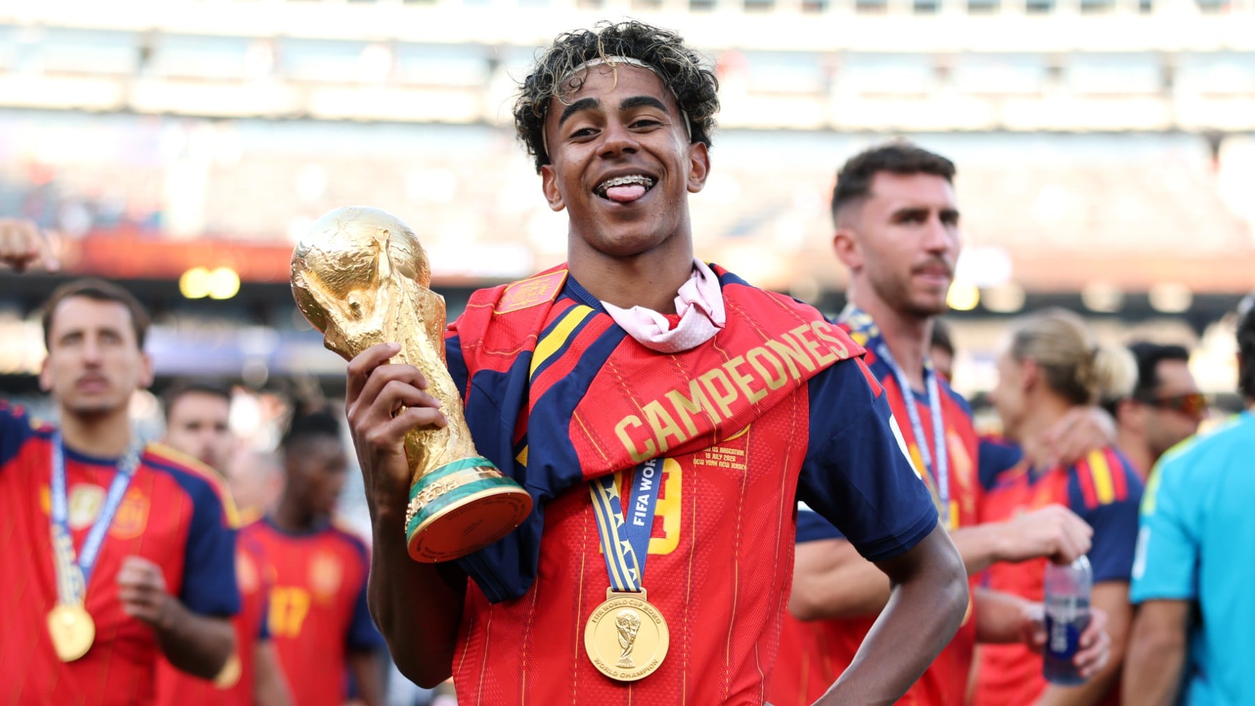 Un sindicato de Mataró utiliza a Lamine Yamal tras ganar el Mundial: Hoy estaría en un piso ocupado