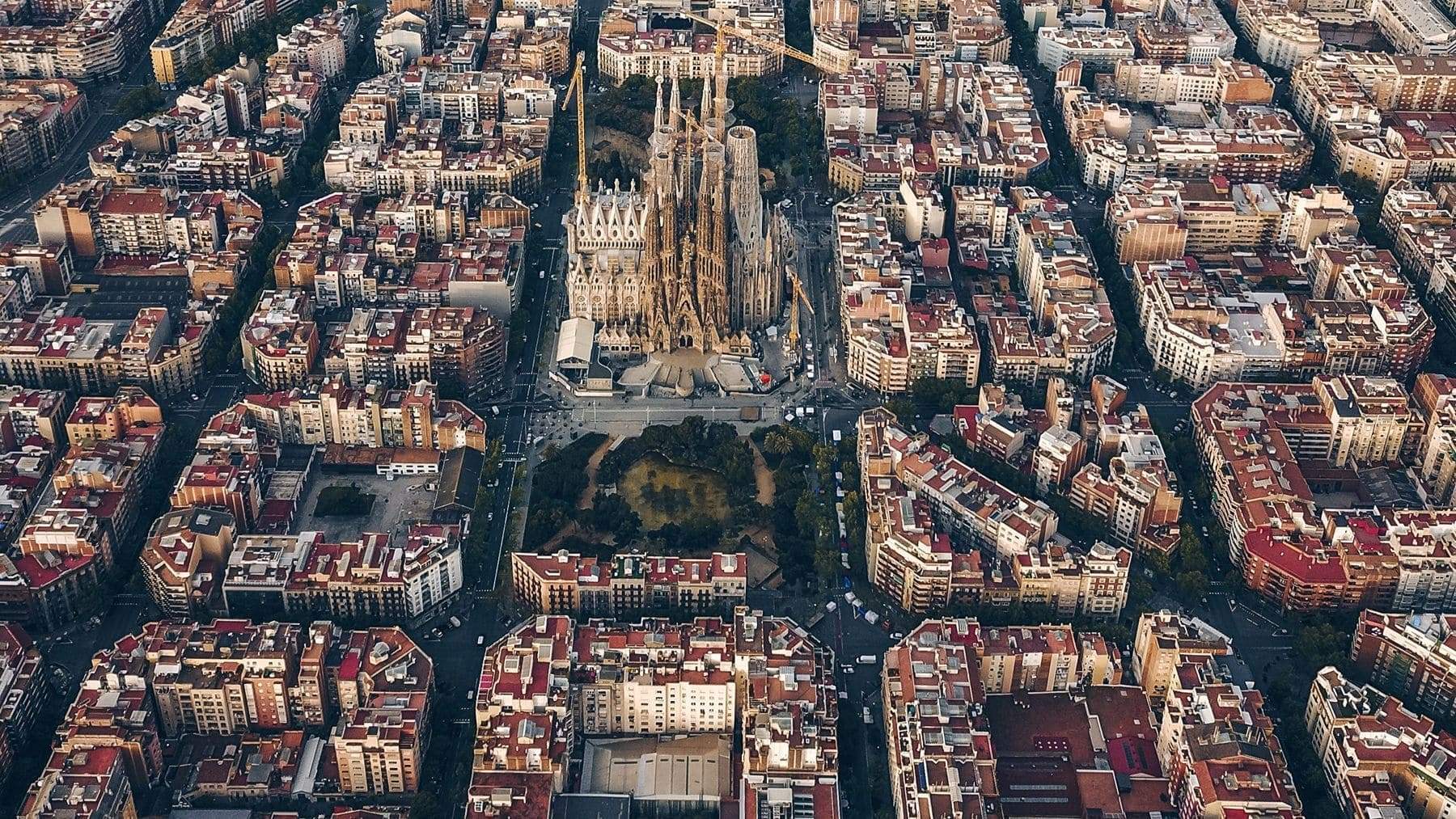 ¿Por qué el trazado urbano de Barcelona es tan cuadriculado? Hay una explicación más allá de la organización
