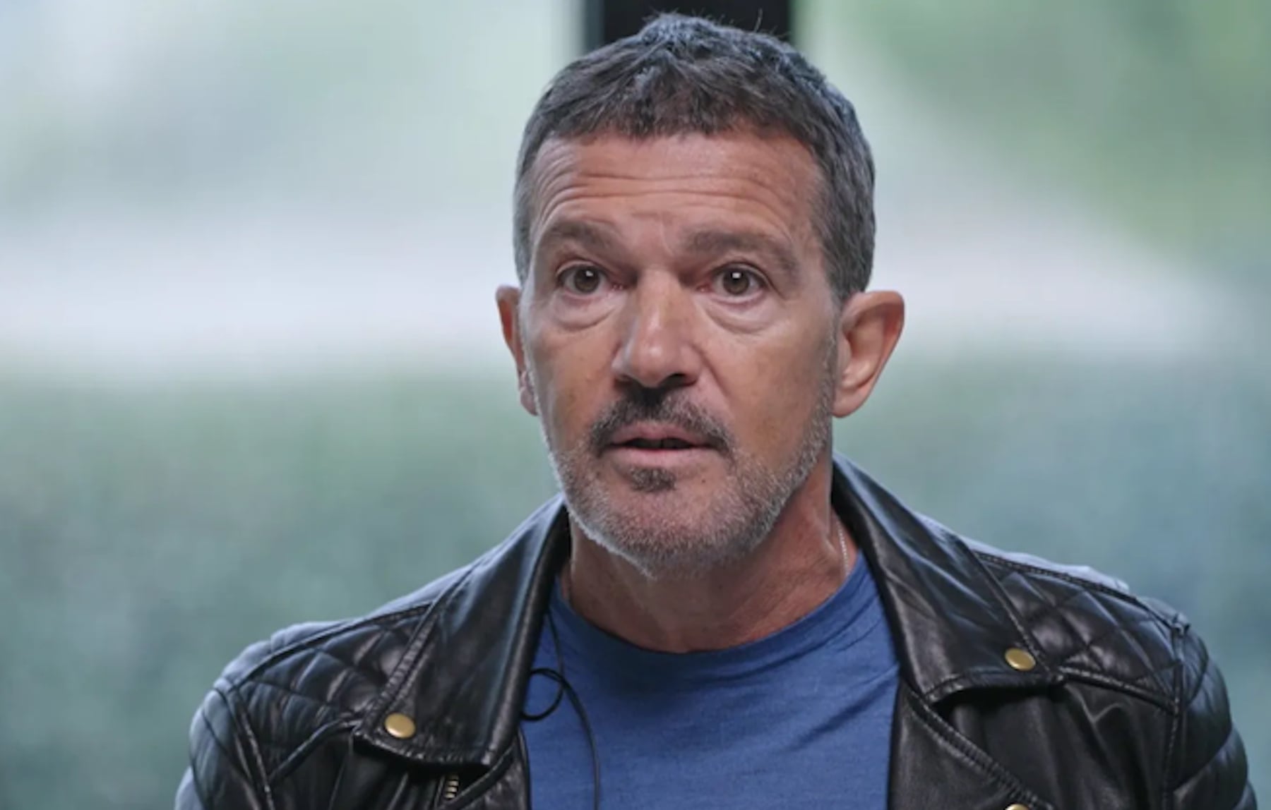 Antonio Banderas en un programa. (Foto: Mediaset)