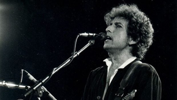 Bob Dylan en 1991. Foto de Xavier Badosa, CC BY-SA 3.0, Wikimedia Commons