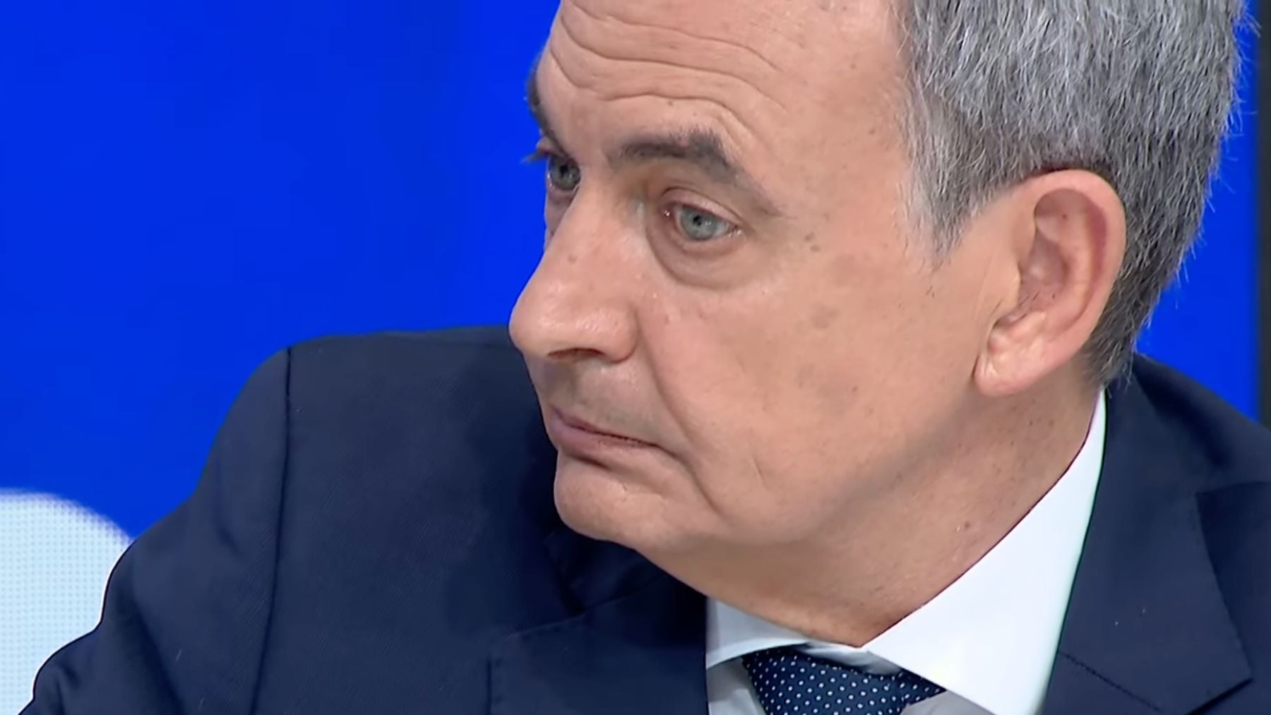 Zapatero niega saber qué es una