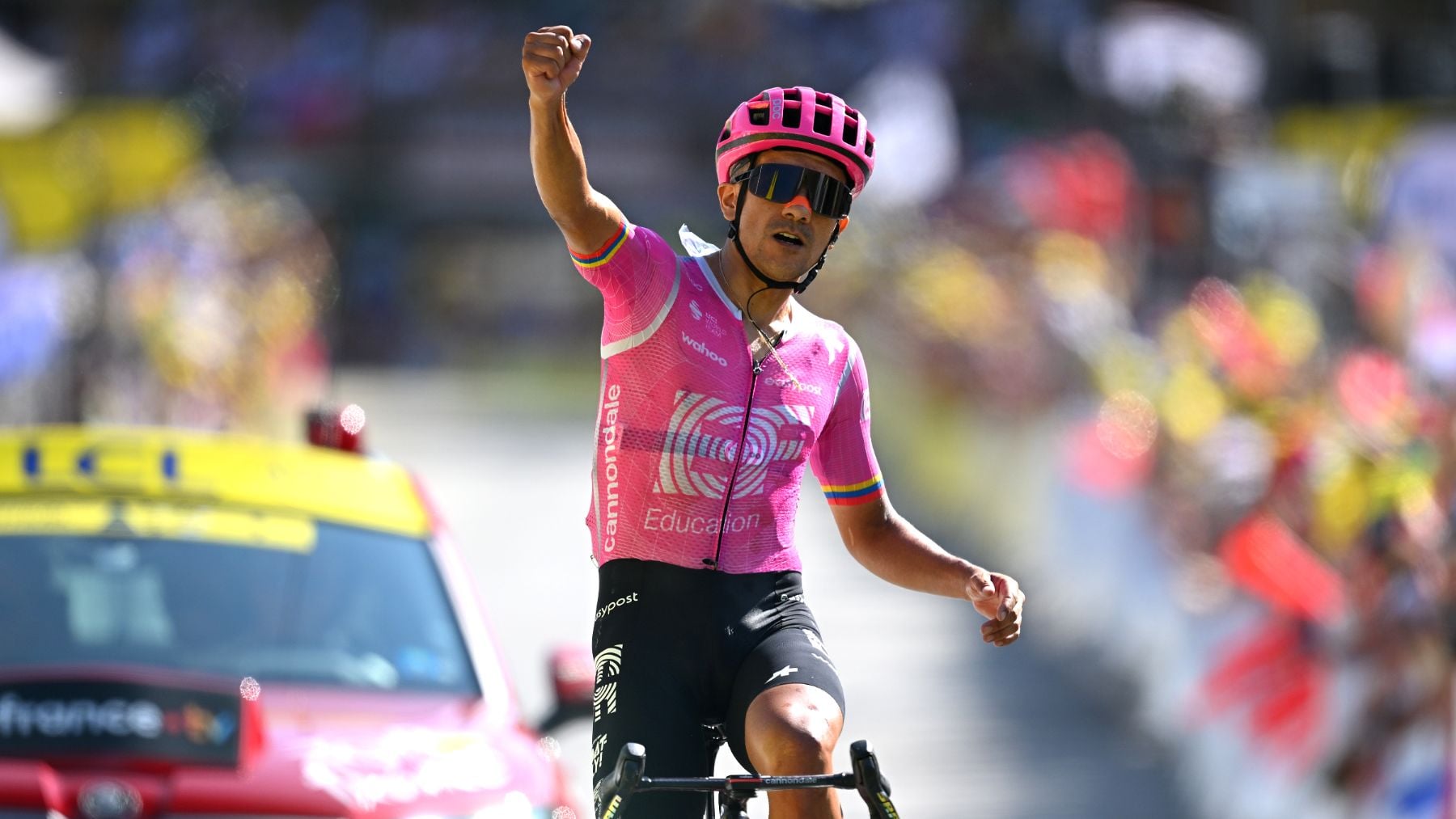 Carapaz golpea en los Alpes ganando un etapón en Orcieres-Merlette