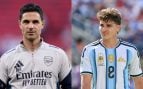 Mikel Arteta y Julián Álvarez