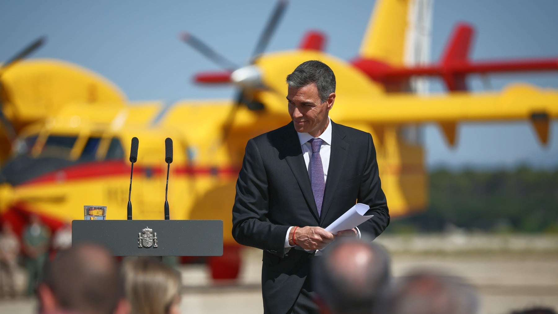 Sánchez presumió del mayor despliegue antiincendios sólo 2 meses antes de rogar 4 hidroaviones a la UE