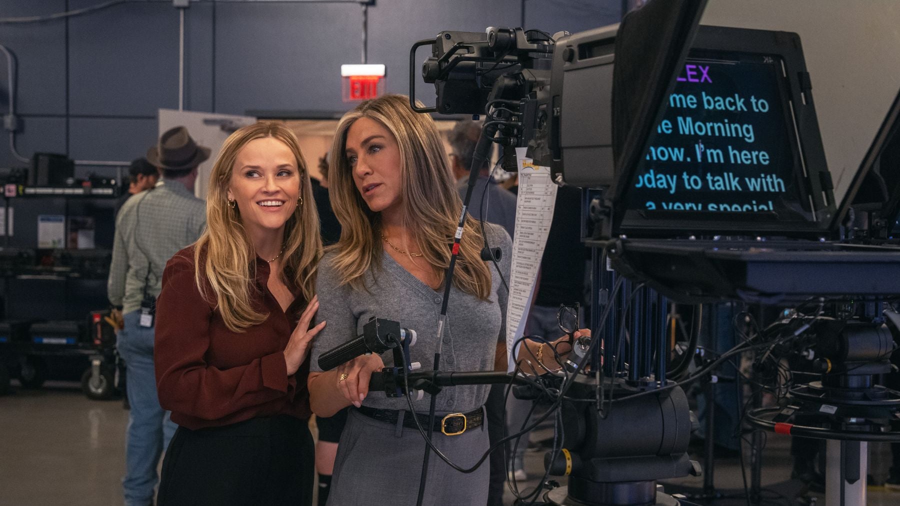 Reese Witherspoon y Jennifer Aniston en ‘The Morning Show’. (Apple TV)