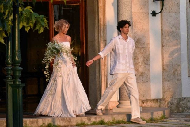 Susanna Griso y su hijo en la boda