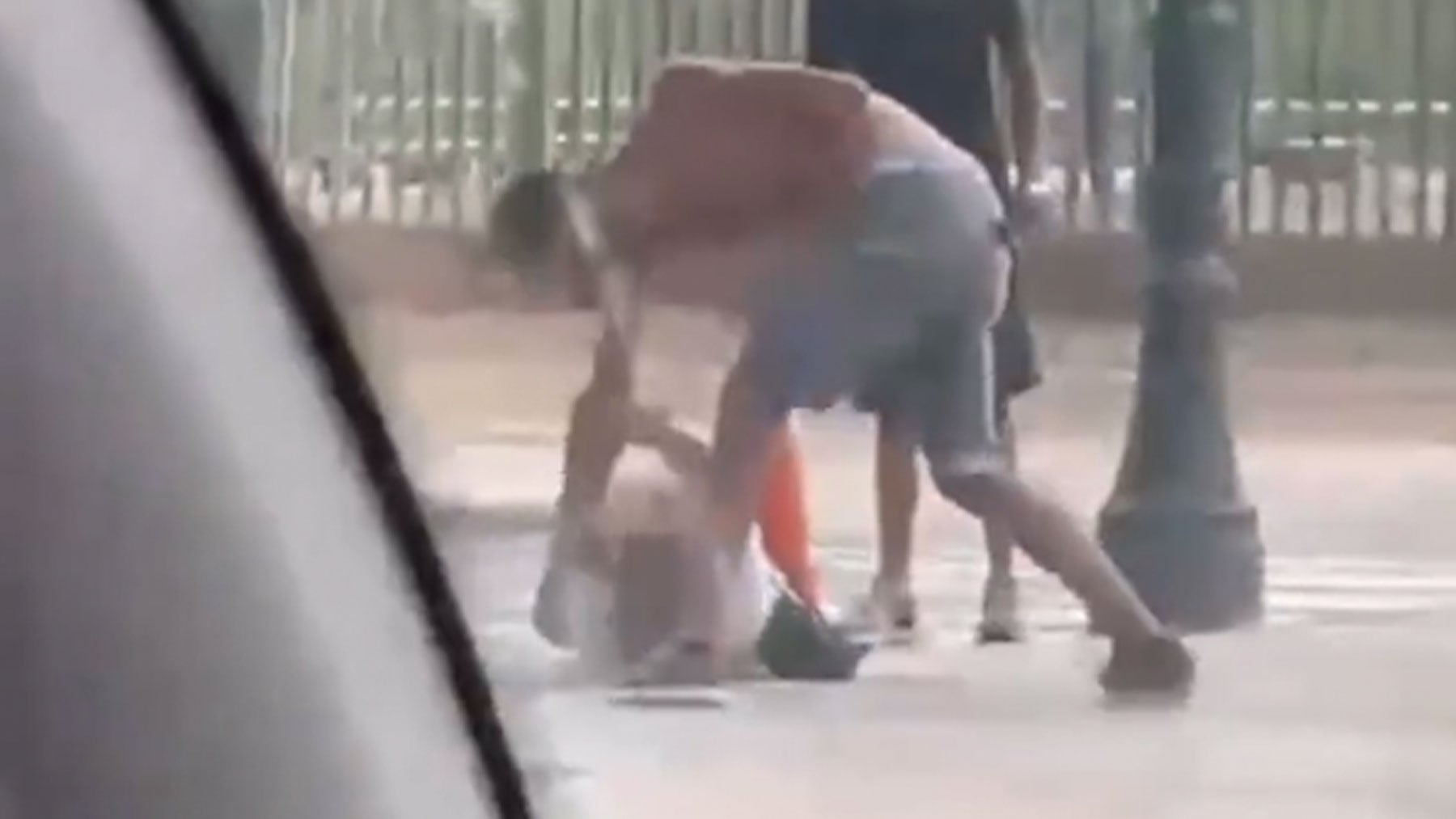 Un argelino ilegal deja en coma de una paliza a un viandante en Valencia sin motivo