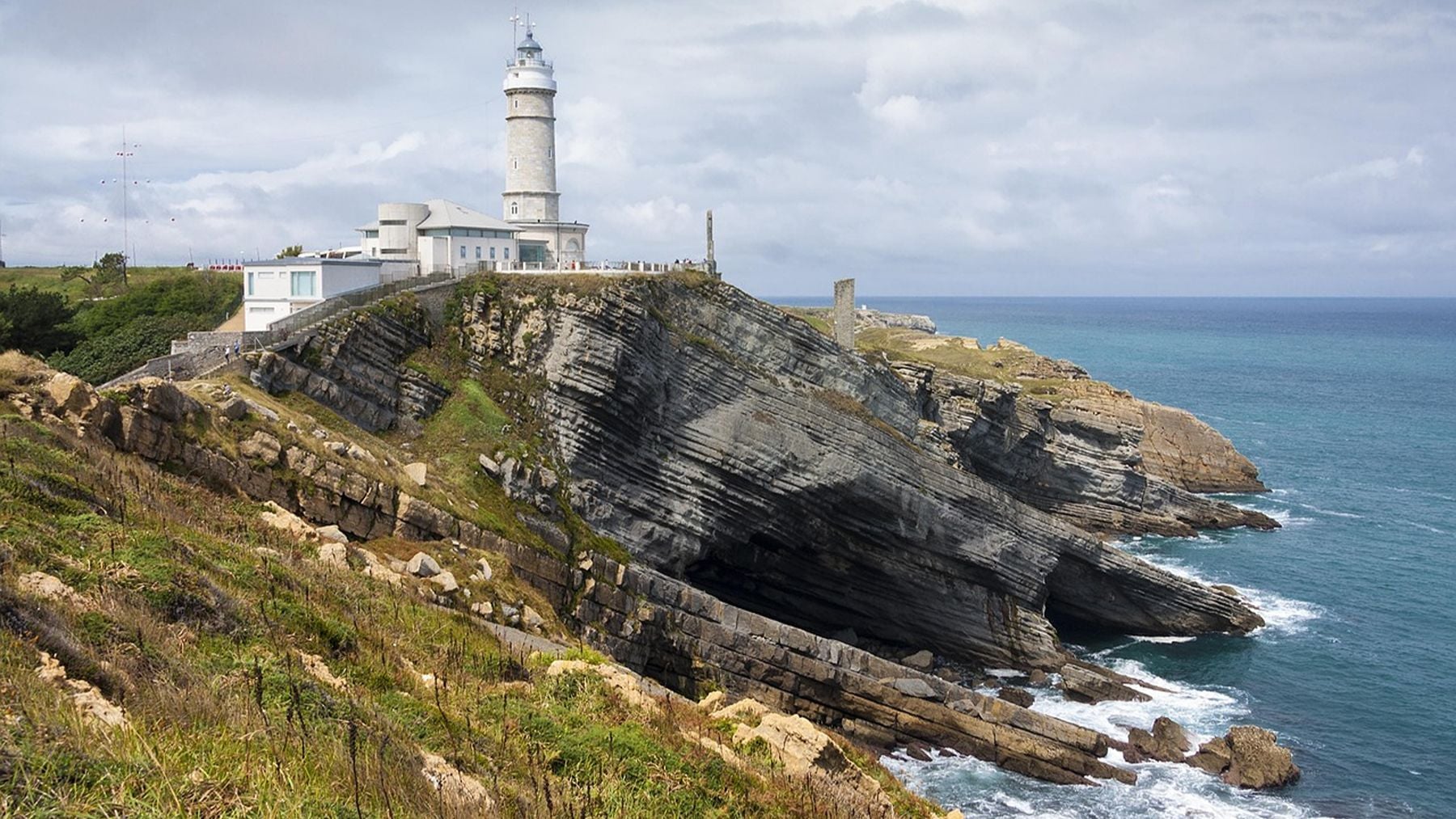 Día de Cantabria 2026: cuándo se celebra, dónde es festivo y todos los actos por el Día de las Instituciones de Cantabria