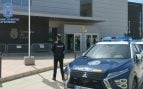 robo, detenido, prisión, mujer, brazos, dientes, inmigrante ilegal, reincidente