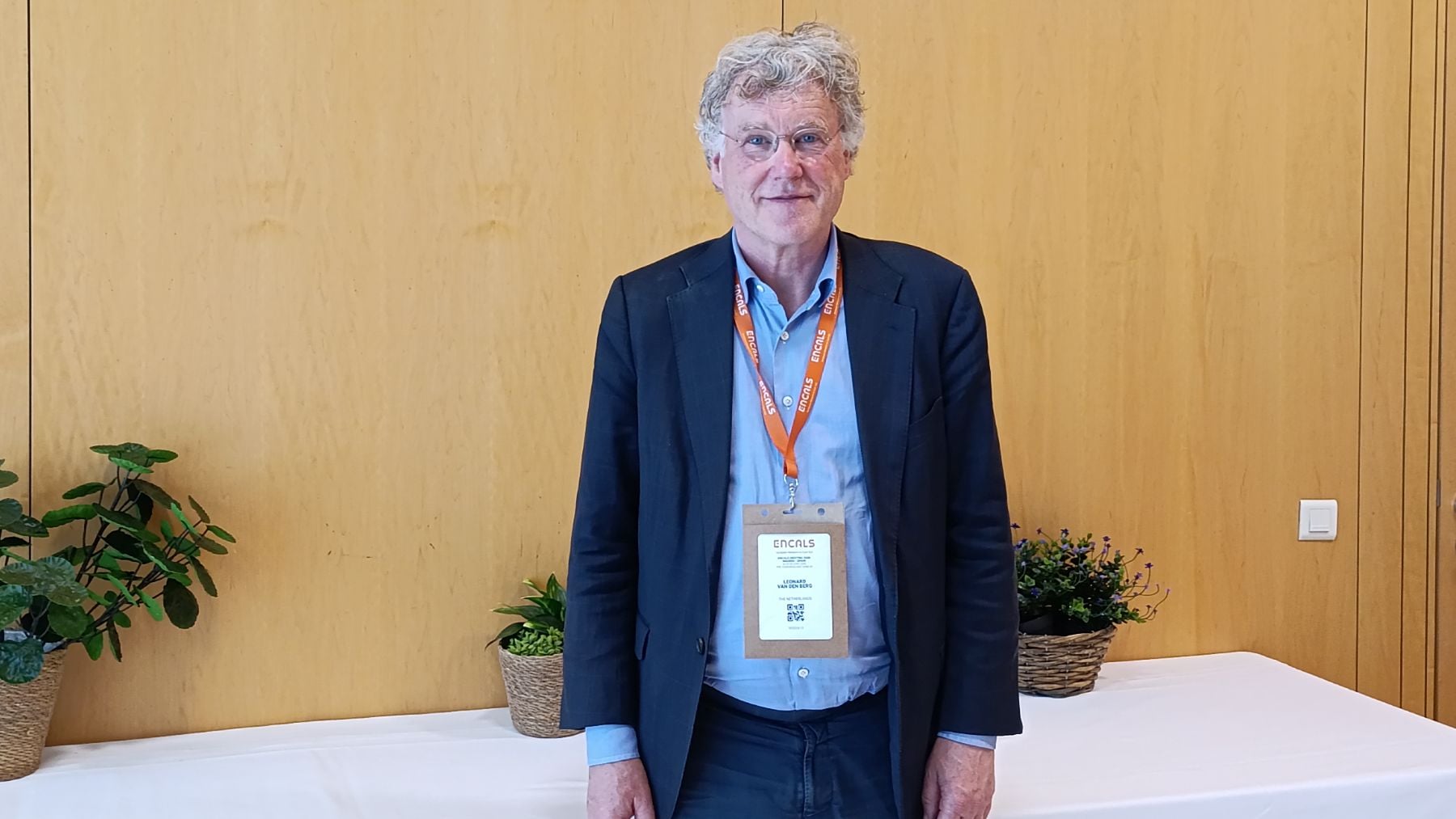 Dr. Van Den Berg: Estamos más cerca de encontrar un tratamiento eficaz para la ELA