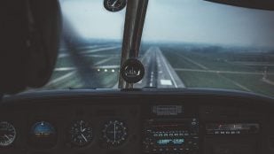 aviones nudos