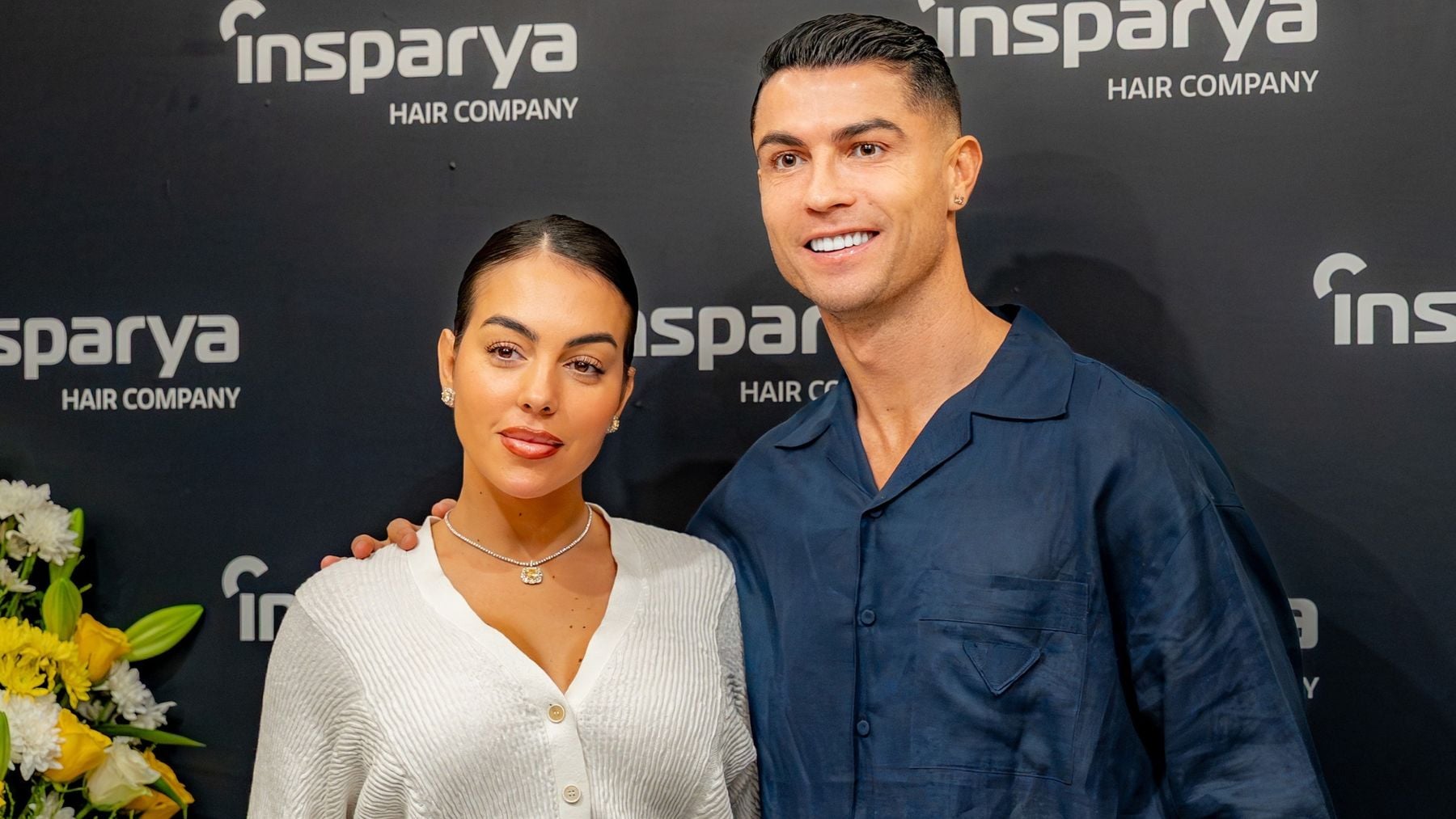 Imagen de Cristiano Ronaldo y Georgina Rodríguez en en la inauguración de la 15ª clínica capilar del grupo Insparya en Riad. Imagen de Europa Press.