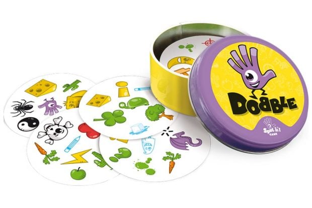 Juegos sobremesa, juegos, cartas