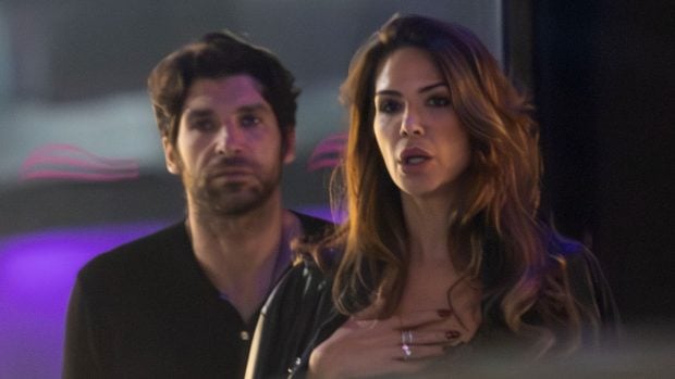Tamara Gorro y Cayetano Rivera. (Foto: Europa Press)