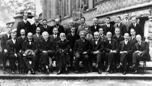Frase de Marie Curie sobre tener una vida plena, Marie Curie y la felicidad, frases célebres de Marie Curie, premio Nobel de Marie Curie, citas de Marie Curie.