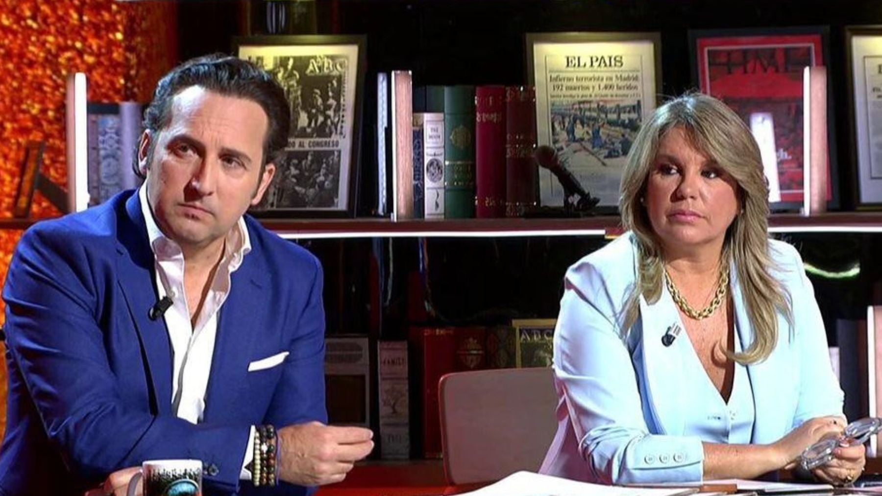 Iker Jiménez y Carmen Porter en ‘Horizonte’. (Cuatro)