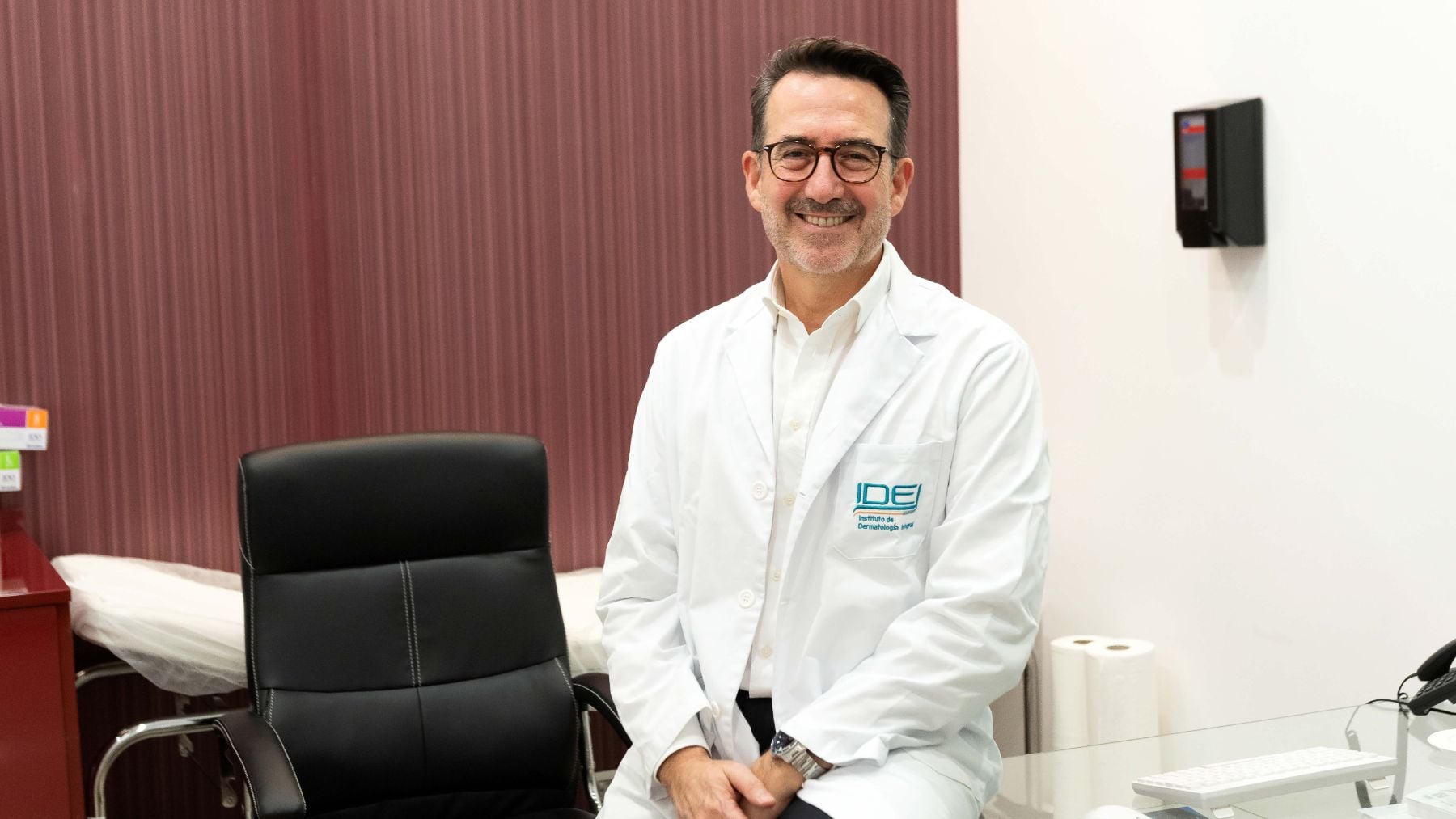 Dr. Sánchez-Viera: La ropa es una de las formas más eficaces de fotoprotección
