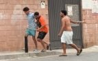 Marroquíes residentes en Ceuta expulsan a palos a inmigrantes ilegales tras un intento de robo