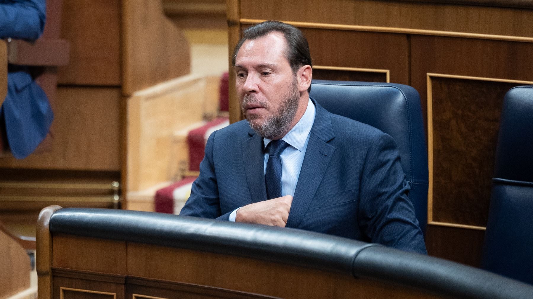 Óscar Puente en su propio mundo: Otra crisis más que resuelve Pedro Sánchez