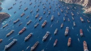 Barcos en el estrecho de Ormuz
