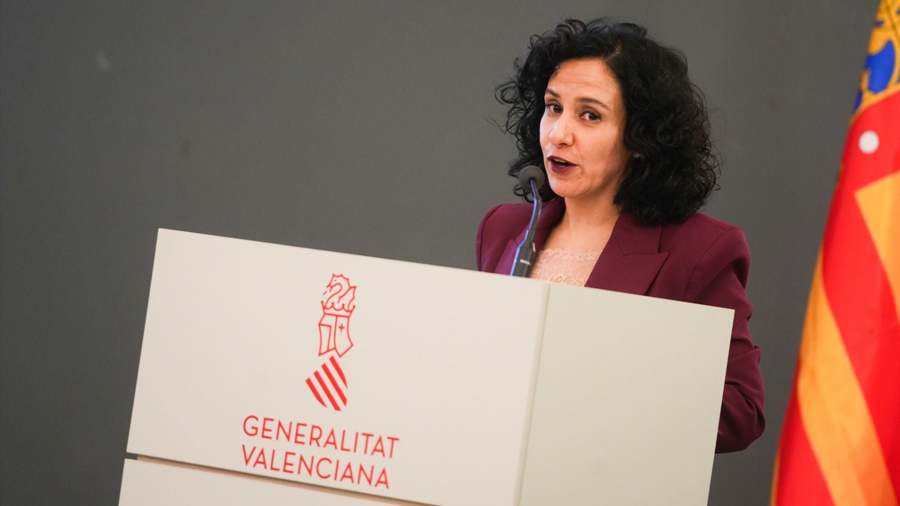 El reparto de los menas de Ceuta enerva al Consell: Estamos al 160% de capacidad y no nos financian