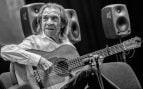 El guitarrista Pepe Habichuela durante un concierto. (Foto: Europa Press)