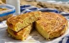 Tortilla de espaguetis, fritatta de espaguetis, platos italianos para la playa, tortilla de espagueti en verano.