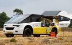 La ambulancia solar Stella Juva, de Países Bajos, lleva la atención médica directamente a la gente. Foto: Bart van Overbeeke - TU/e