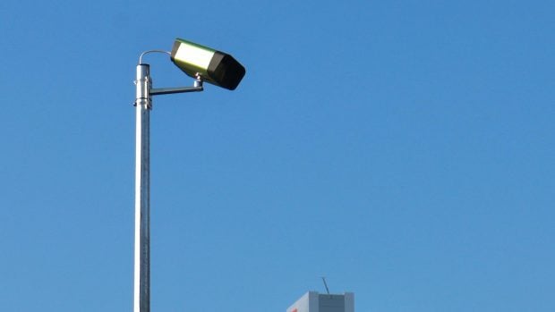 Cámara del radar de emisiones