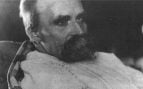 Friedrich Nietzsche, frase, educación