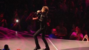 Mick Jagger con los Rolling Stones durante el "50 And Counting Tour", en Boston, en junio de 2013. Michael Borkson, CC BY-SA 2.0, vía Wikimedia Commons