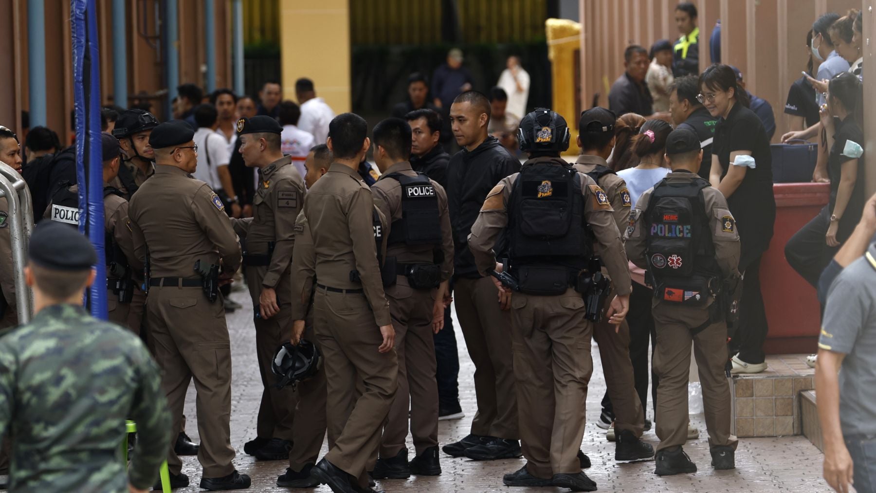 Al menos siete muertos y 15 heridos en un tiroteo en un instituto de Bangkok (Tailandia)