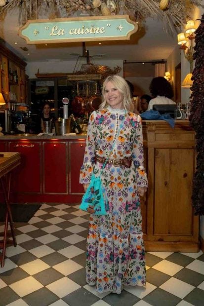 Eugenia Mart&iacute;nez de Irujo con un vestido de Antik Batik