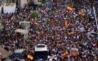 Ceuta sale a la calle harta del discurso del Gobierno y exige soluciones a la invasión migratoria: «¡Basta ya!»