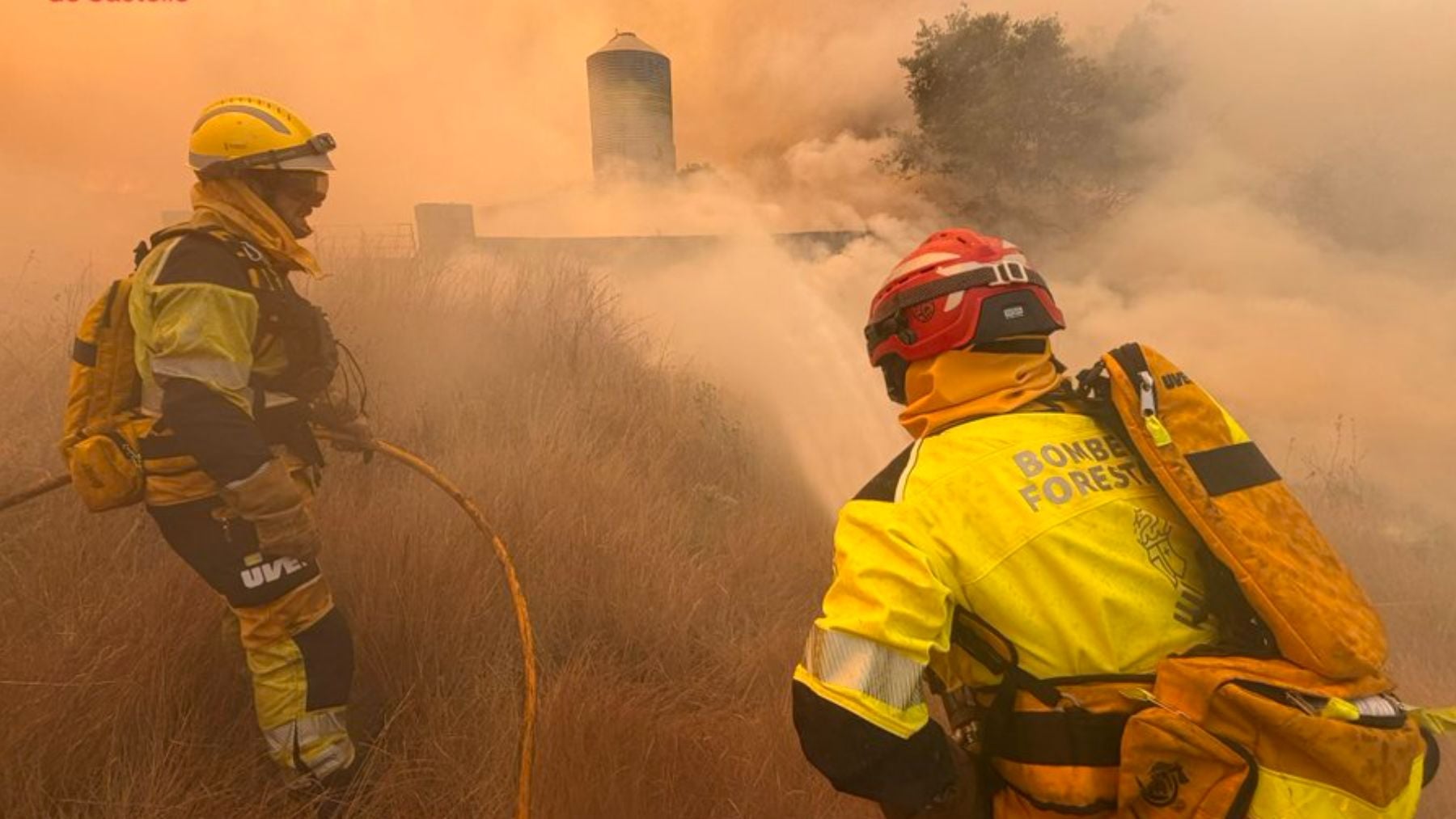 Un incendio forestal en Castellón arrasa 684 hectáreas y obliga a evacuar a 900 personas