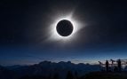 José Luis Crespo, divulgador científico: «La diferencia entre un eclipse parcial al 99% no tiene nada que ver con uno total al 100%»