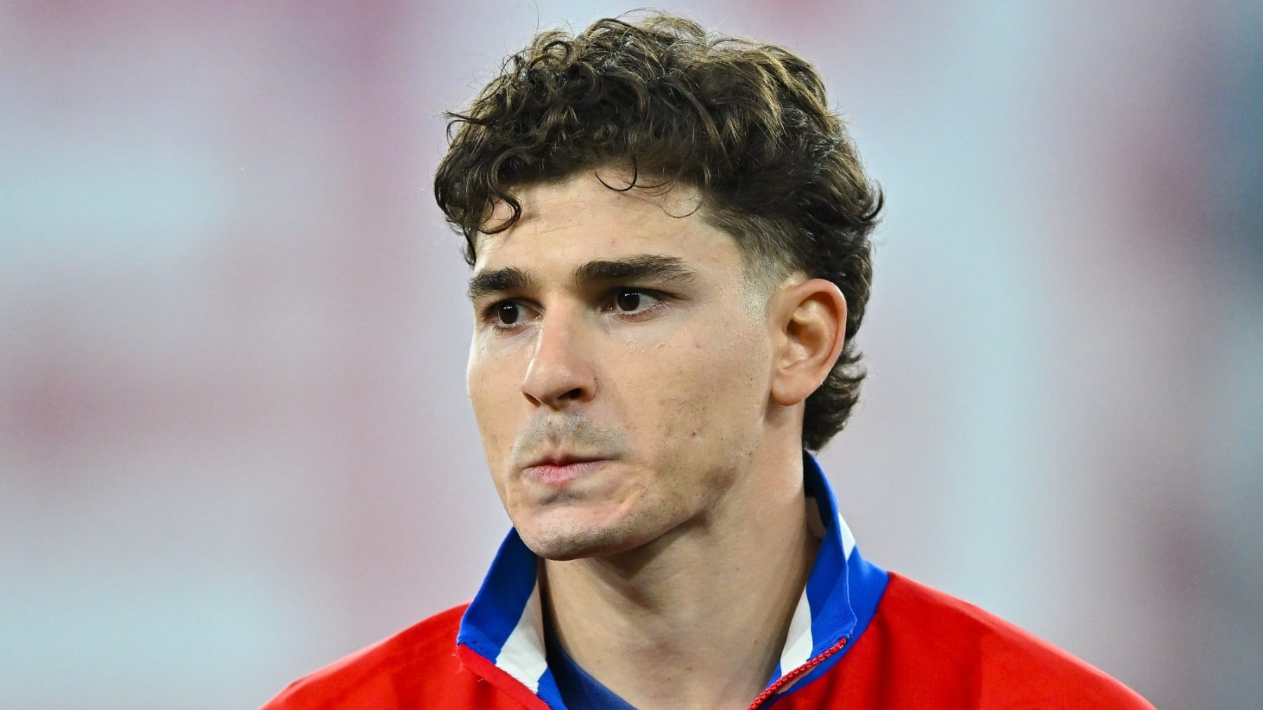 Julián Álvarez juega al escondite: pasa las pruebas médicas con el Atlético, pero no acude a la Ciudad Deportiva