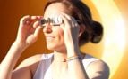 Tuberculosis, sarna y presión sanitaria en Ceuta mientras Mónica García centra sus redes en las gafas del eclipse