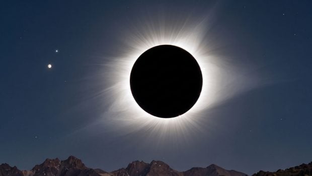 Eclipse total. Imagen generada con IA.