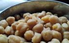 personas longevas cenan esta comida