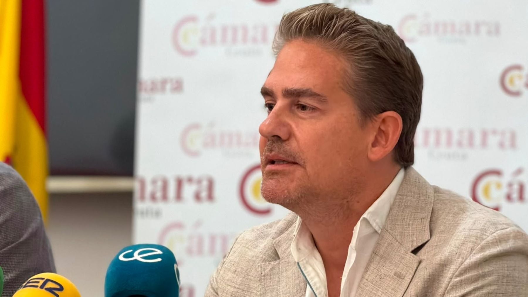 El presidente de la Cámara de Ceuta pide ayuda para reconstruir la ciudad: Venid, eso también será hacer España