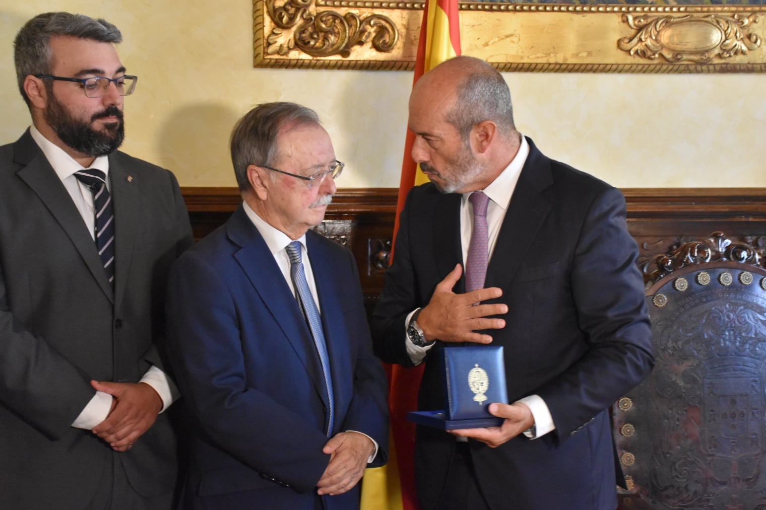 El presidente del Senado pide un cambio legal para la devolución inmediata de ilegales en invasiones como la de Ceuta