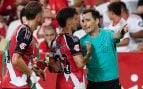 Enésimo esperpento del ‘negreiro’ De Burgos Bengoetxea: dos errores en cinco minutos en su primer partido
