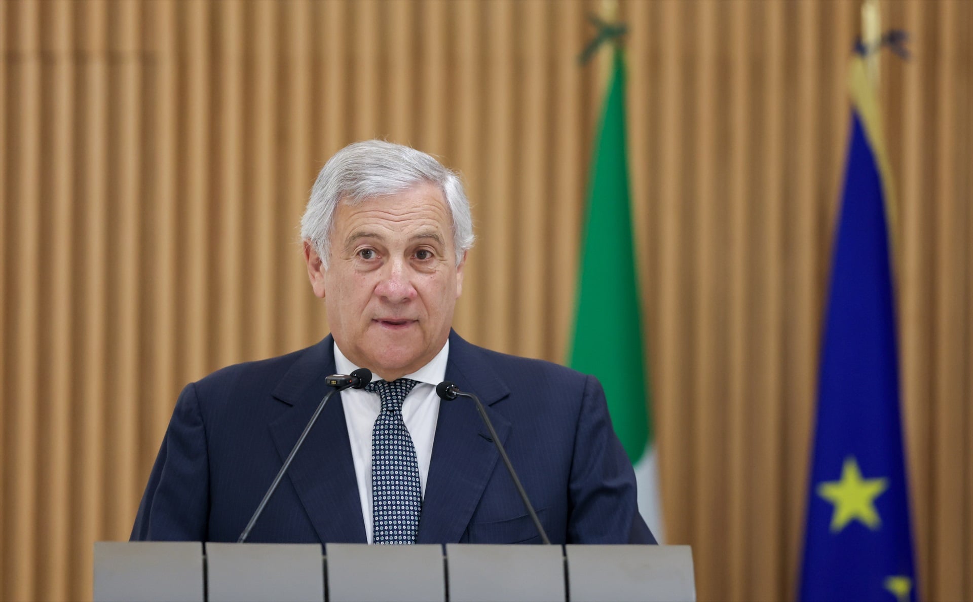 Italia carga contra la regularización de Sánchez tras la invasión en Ceuta: Incentiva la llegada de personas con malas intenciones