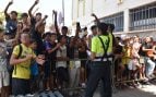Crisis migratoria en Ceuta, última hora en directo | Frontera blindada y máxima tensión hoy en vivo