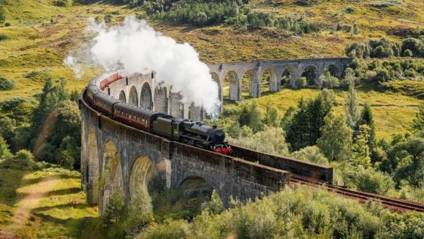 J.K. Rowling, Harry Potter, Pottermanía, películas, serie, merchandising, derechos de autor, licencias